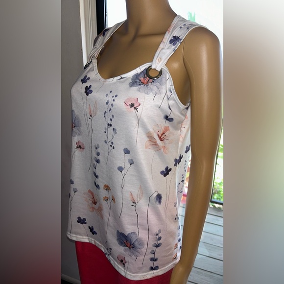 Meaneor white, sleeveless top with floral print. Sz M - Picture 3 of 8